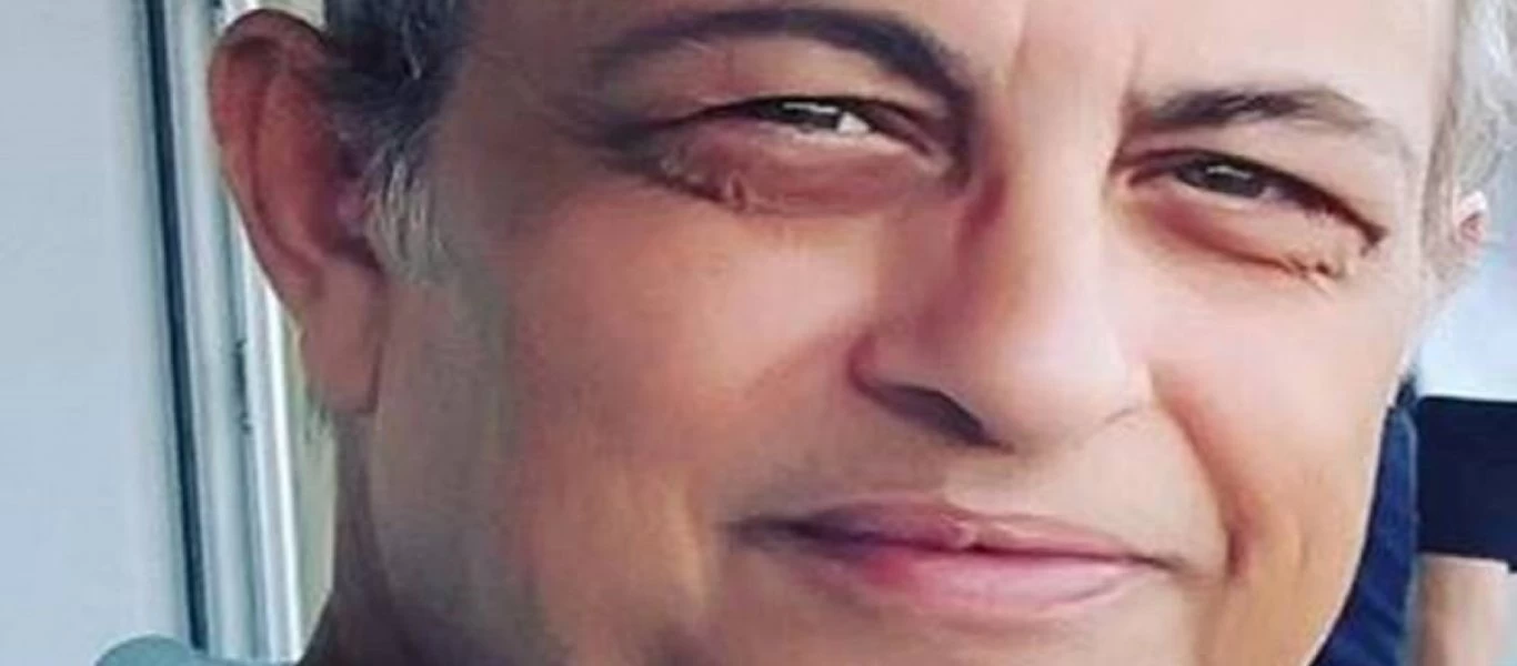 Έφυγε από τη ζωή ο δημοσιογράφος Άκης Τσόπελας